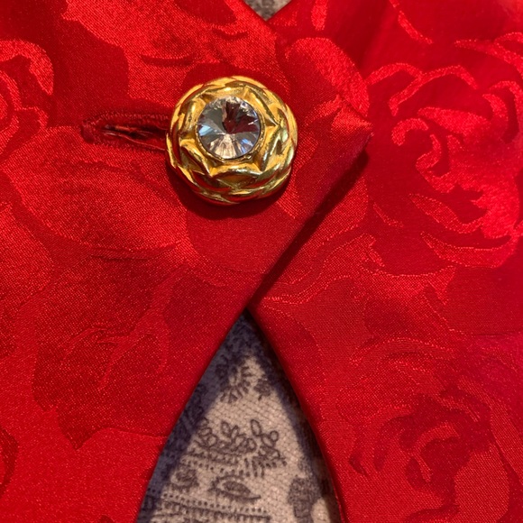 Vintage AJ Bari Silk Skirt Suit set Royal Red Sz 10 GOLD BUTTONS - Picture 16 of 17